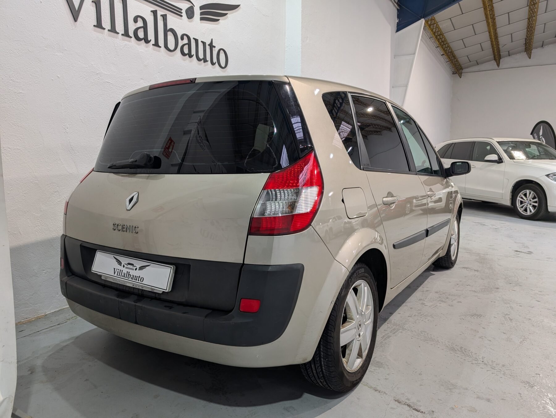 RENAULT Megane Scenic