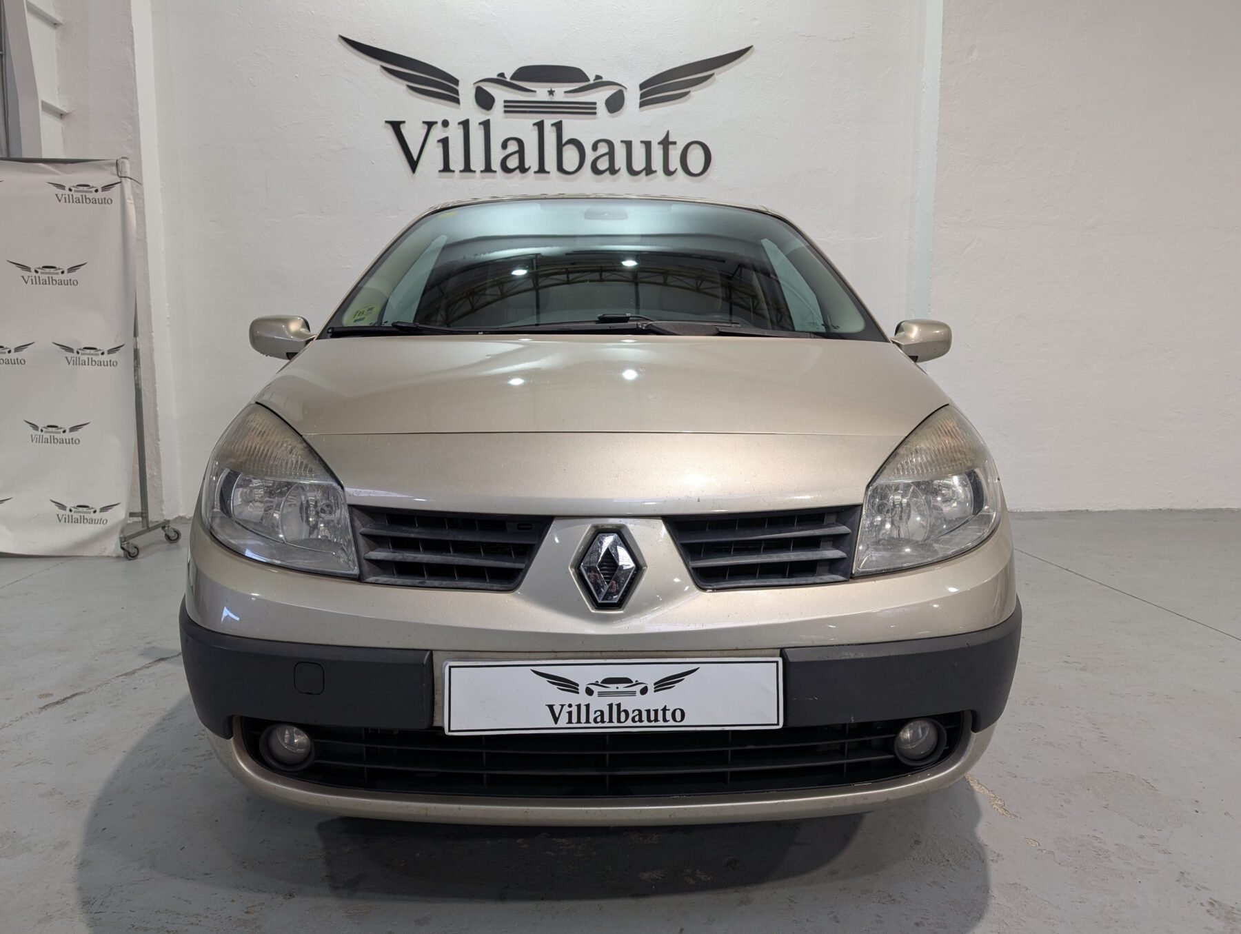 RENAULT Megane Scenic