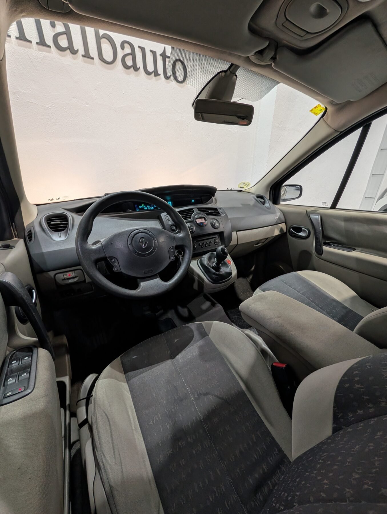 RENAULT Megane Scenic