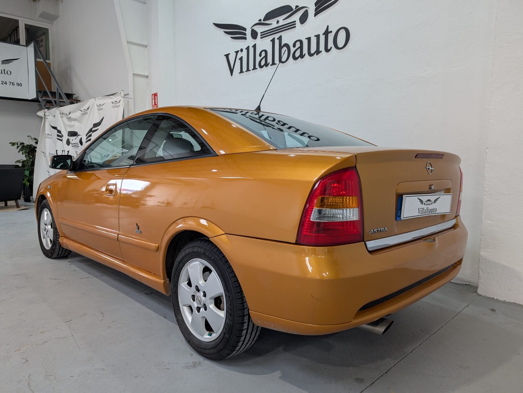 OPEL Astra G COUPE BERTONE 1.8i