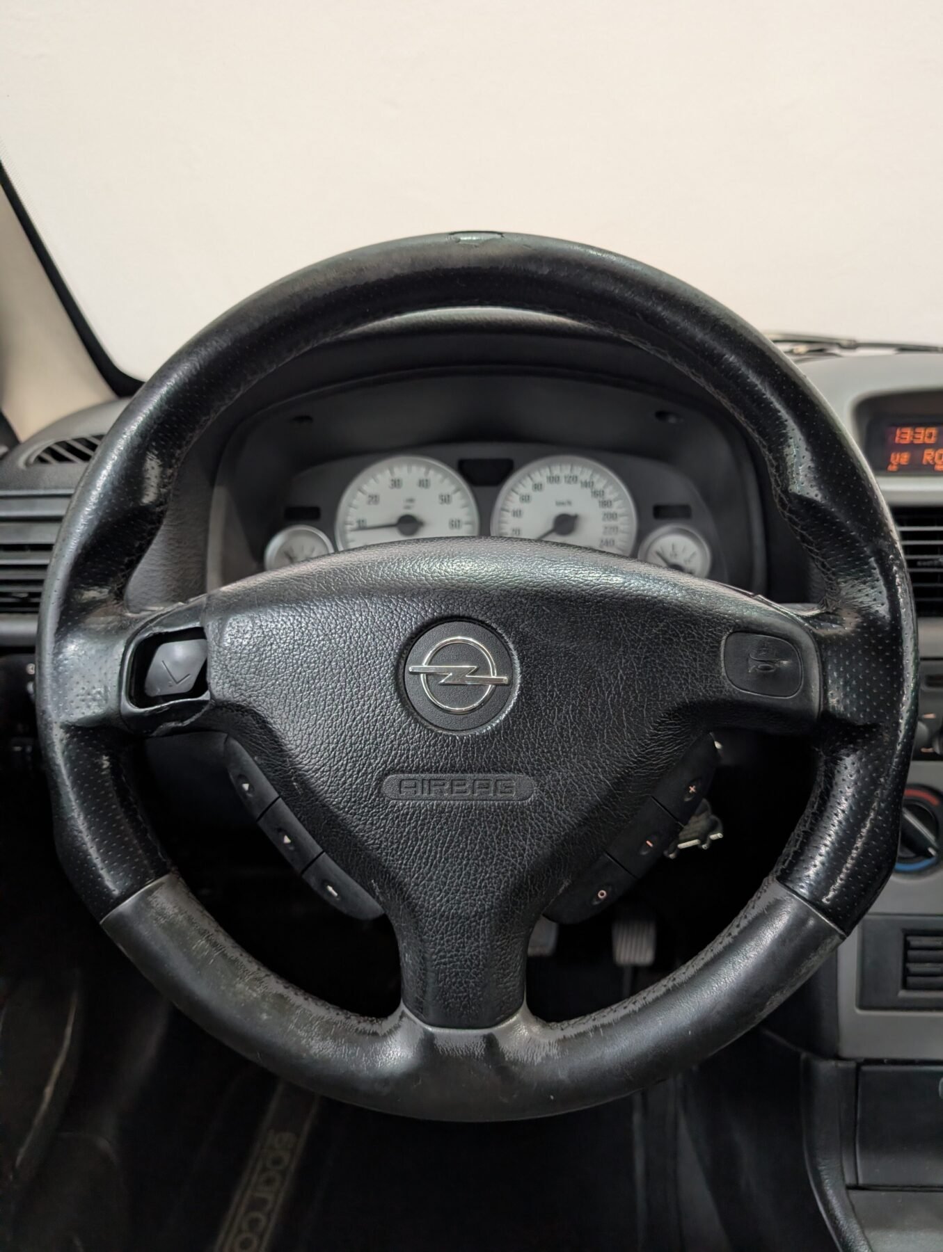 OPEL Astra G COUPE BERTONE 1.8i