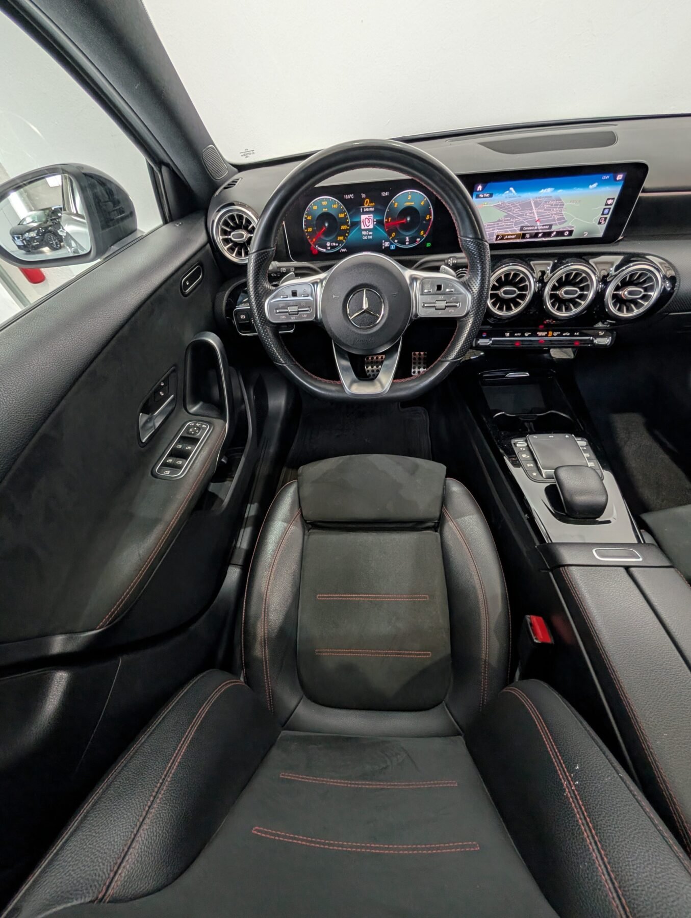 MERCEDES-BENZ Clase A A 200d AMG LINE