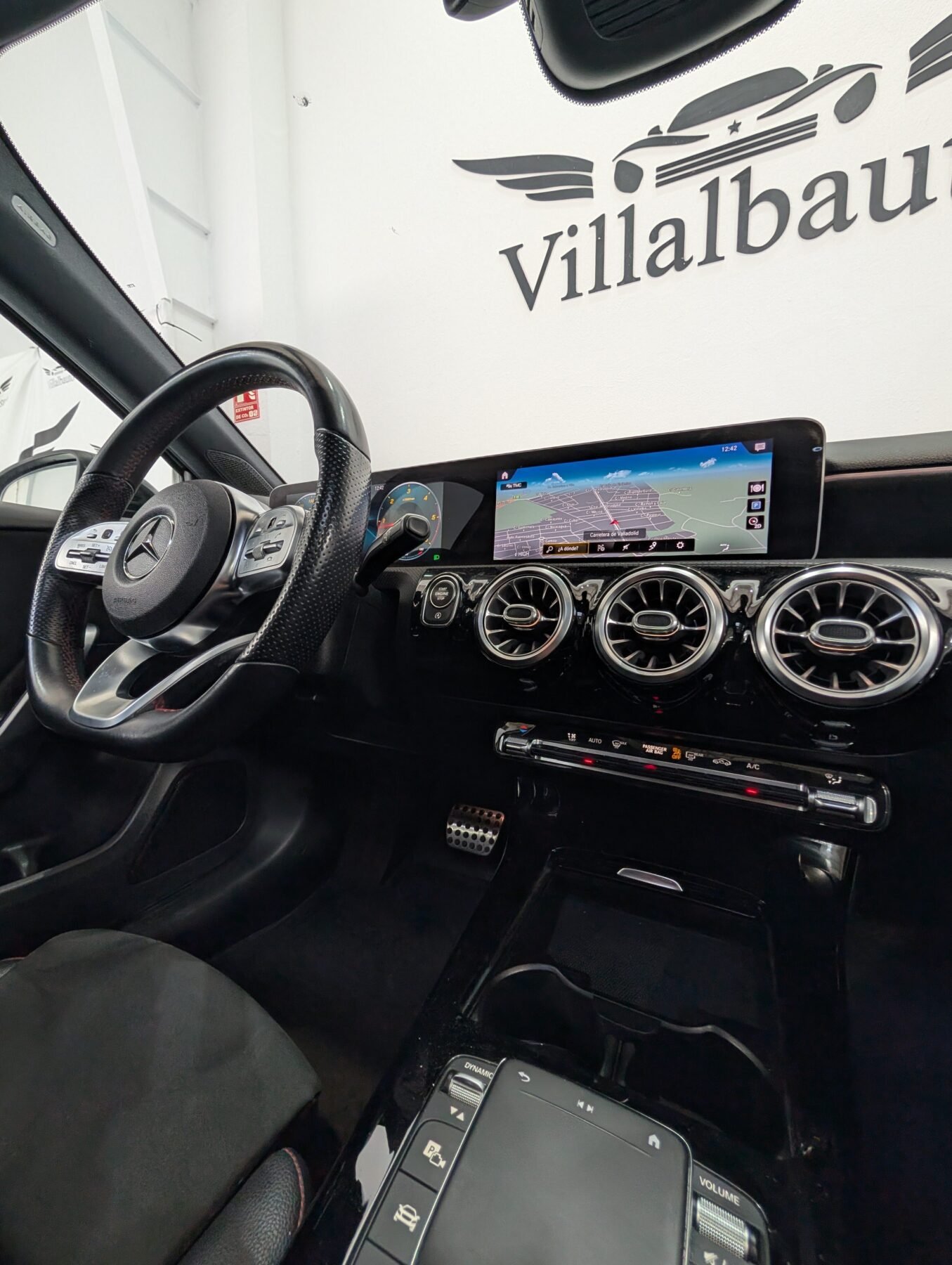 MERCEDES-BENZ Clase A A 200d AMG LINE