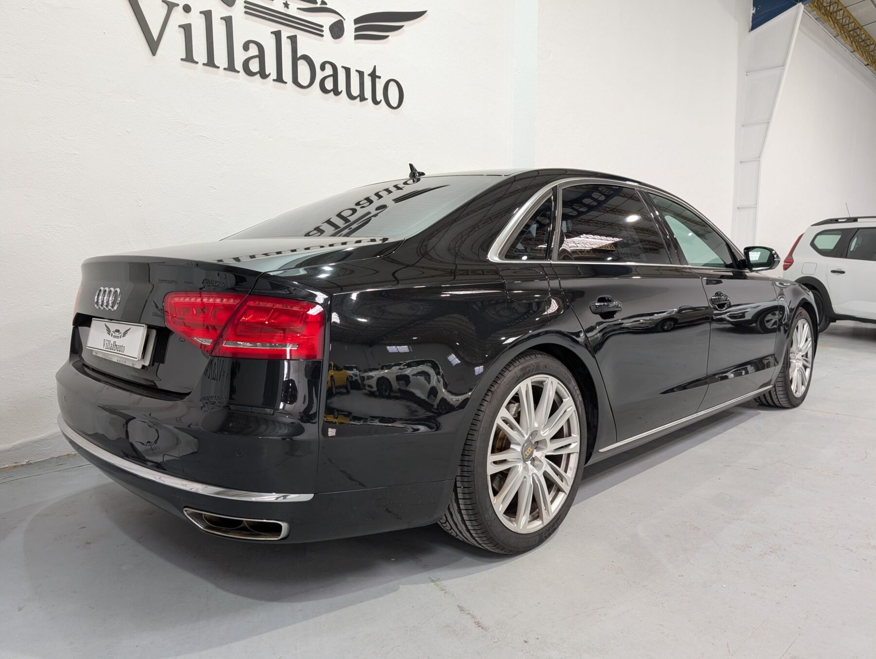 AUDI A8 L 3.0 TDI quattro Tiptronic