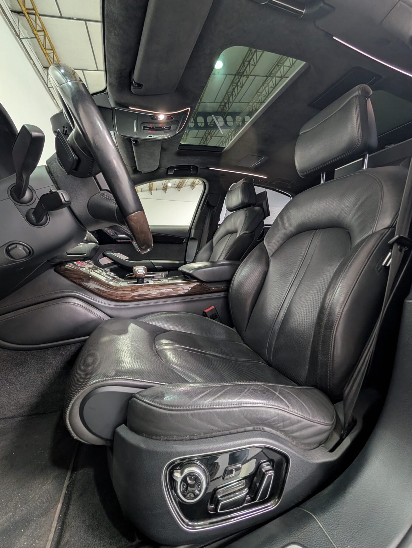 AUDI A8 L 3.0 TDI quattro Tiptronic