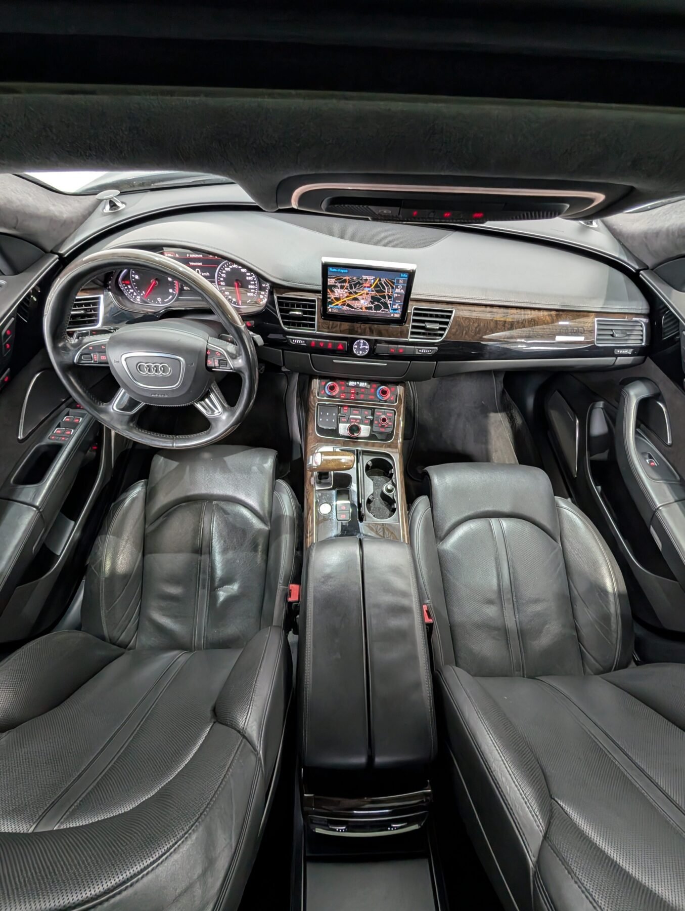 AUDI A8 L 3.0 TDI quattro Tiptronic