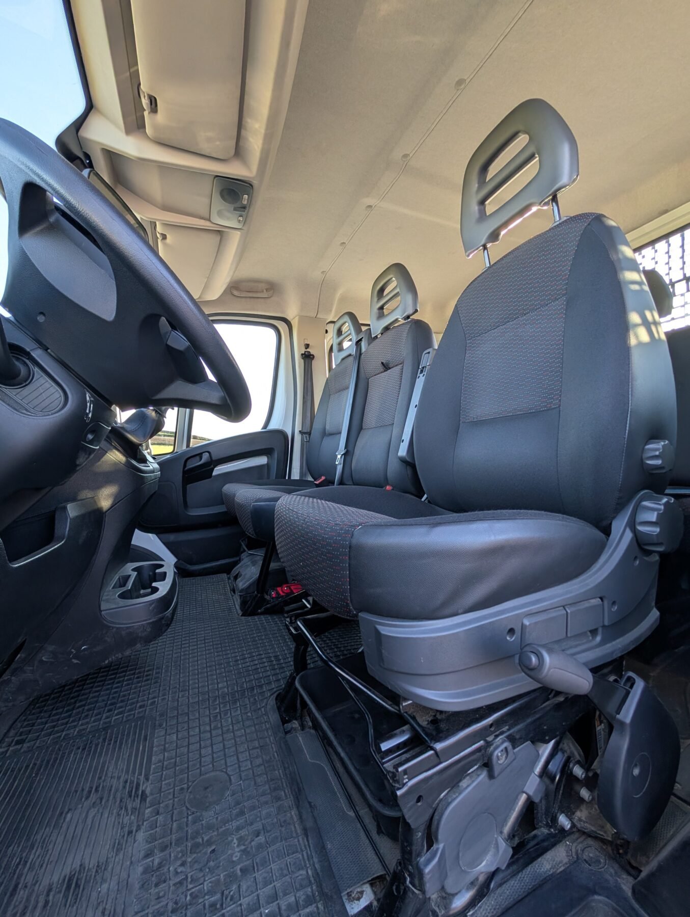 CITROEN JUMPER 2.2 BLUE HDi 140 S&S - DOBLE CABINA 