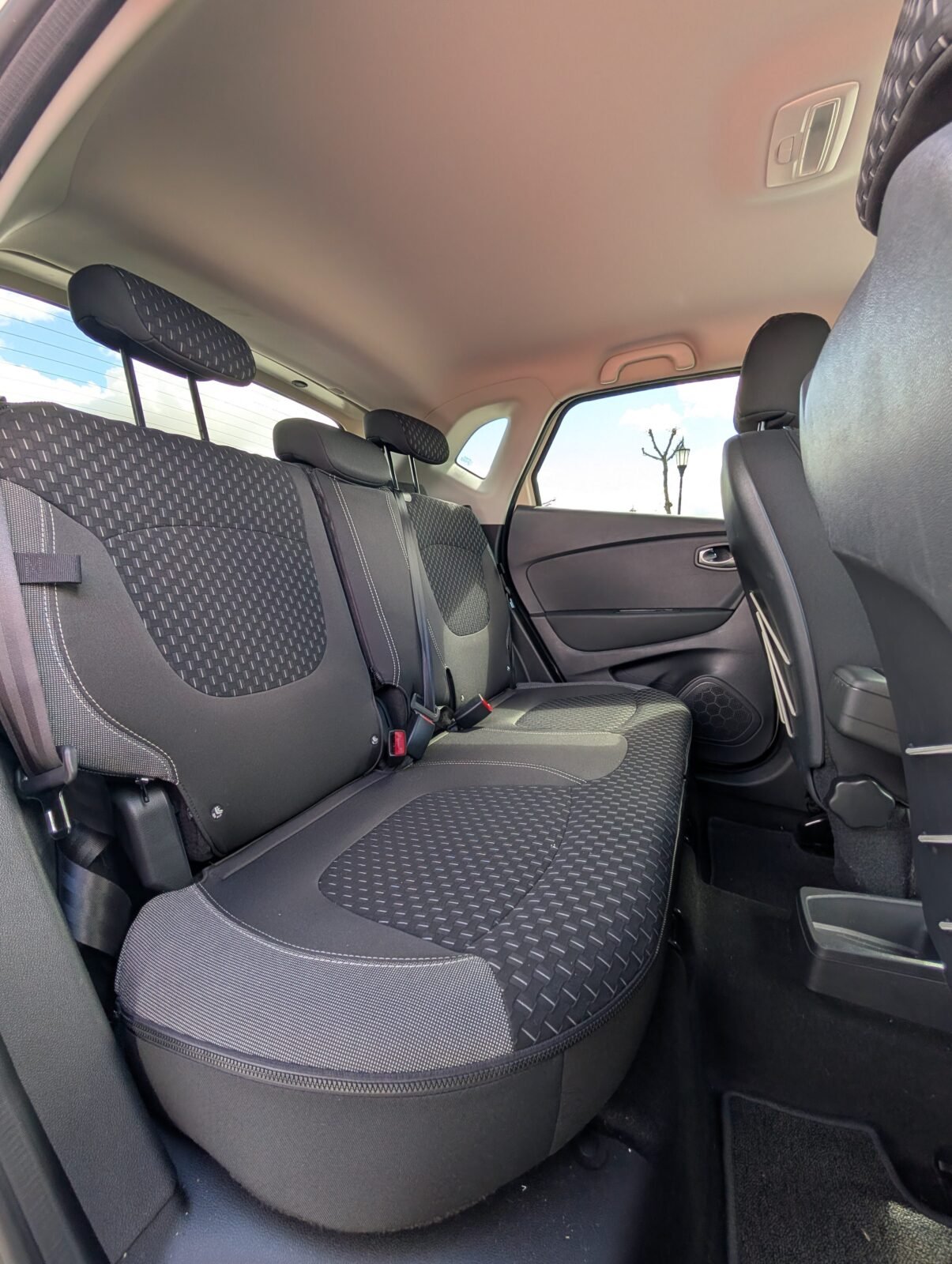 RENAULT CAPTUR Limited TCe