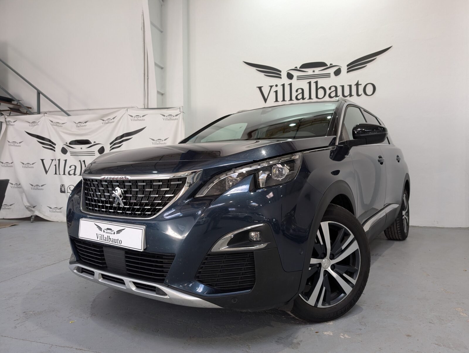PEUGEOT 5008 GTLine 2.0L BlueHDi