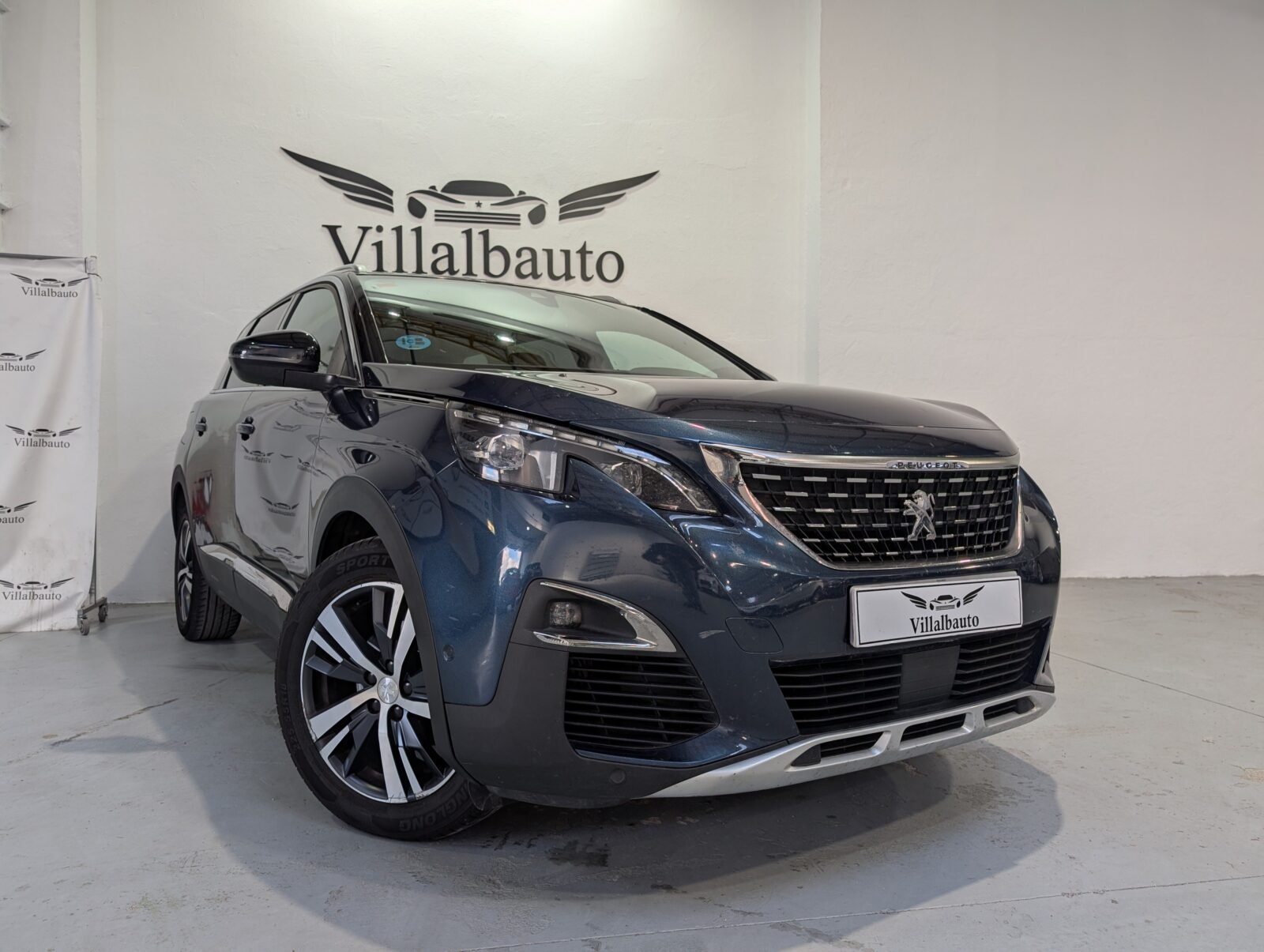 PEUGEOT 5008 GTLine 2.0L BlueHDi
