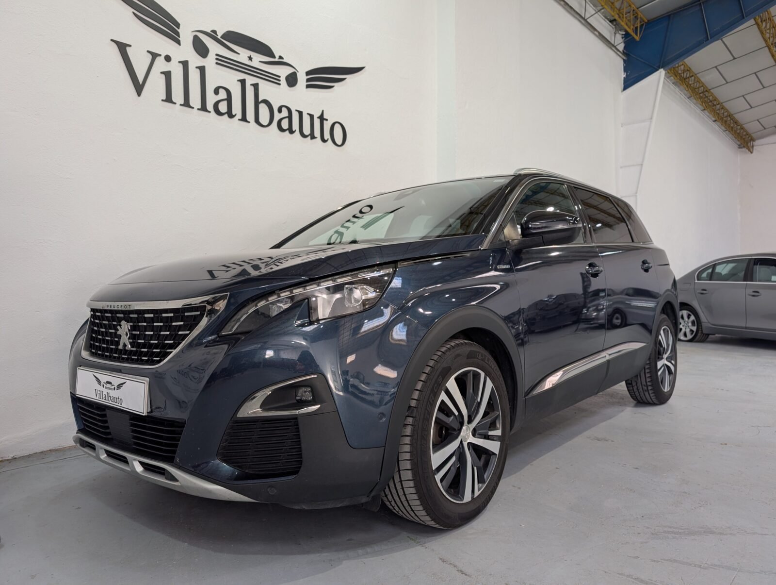 PEUGEOT 5008 GTLine 2.0L BlueHDi