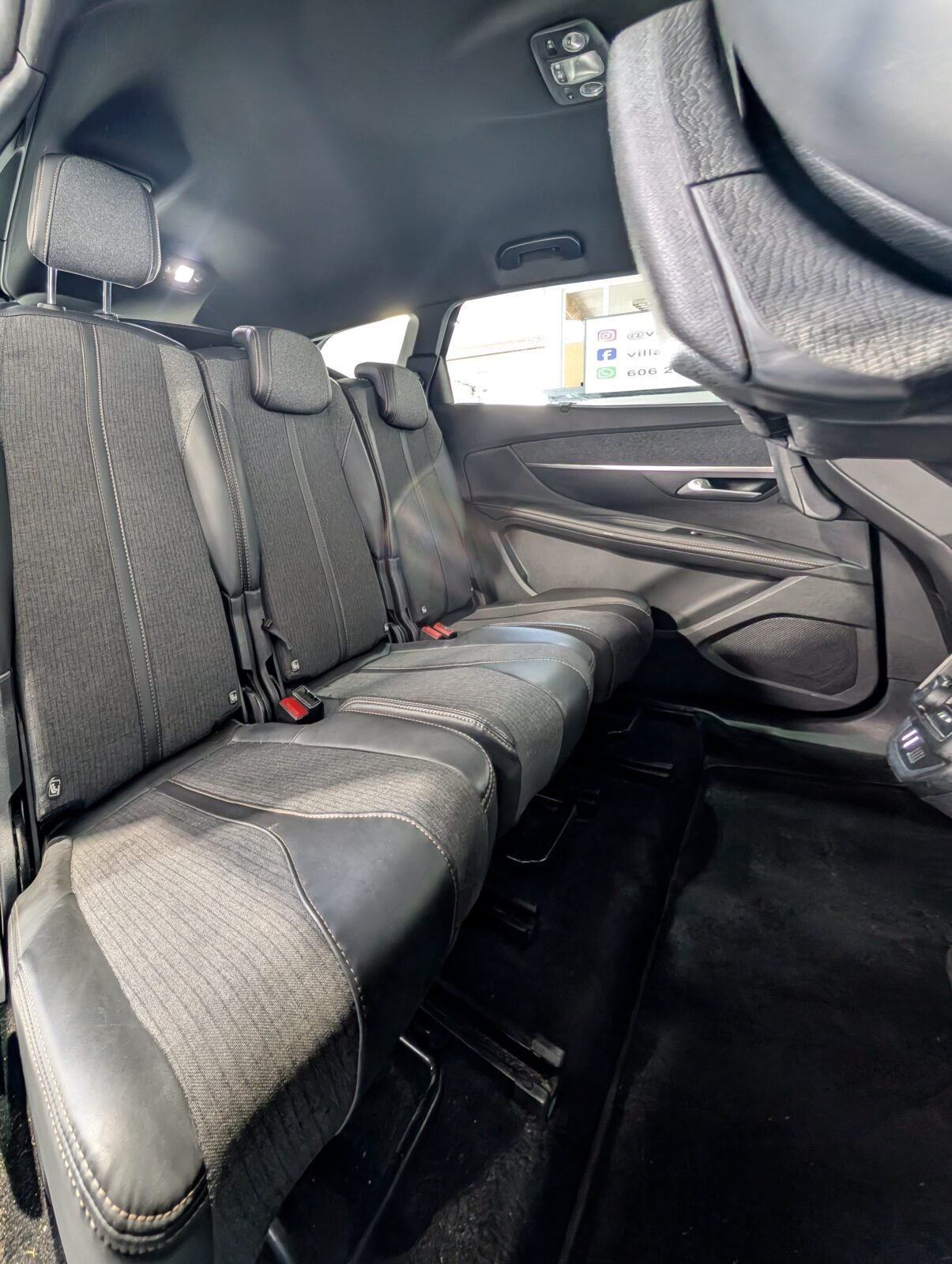 PEUGEOT 5008 GTLine 2.0L BlueHDi