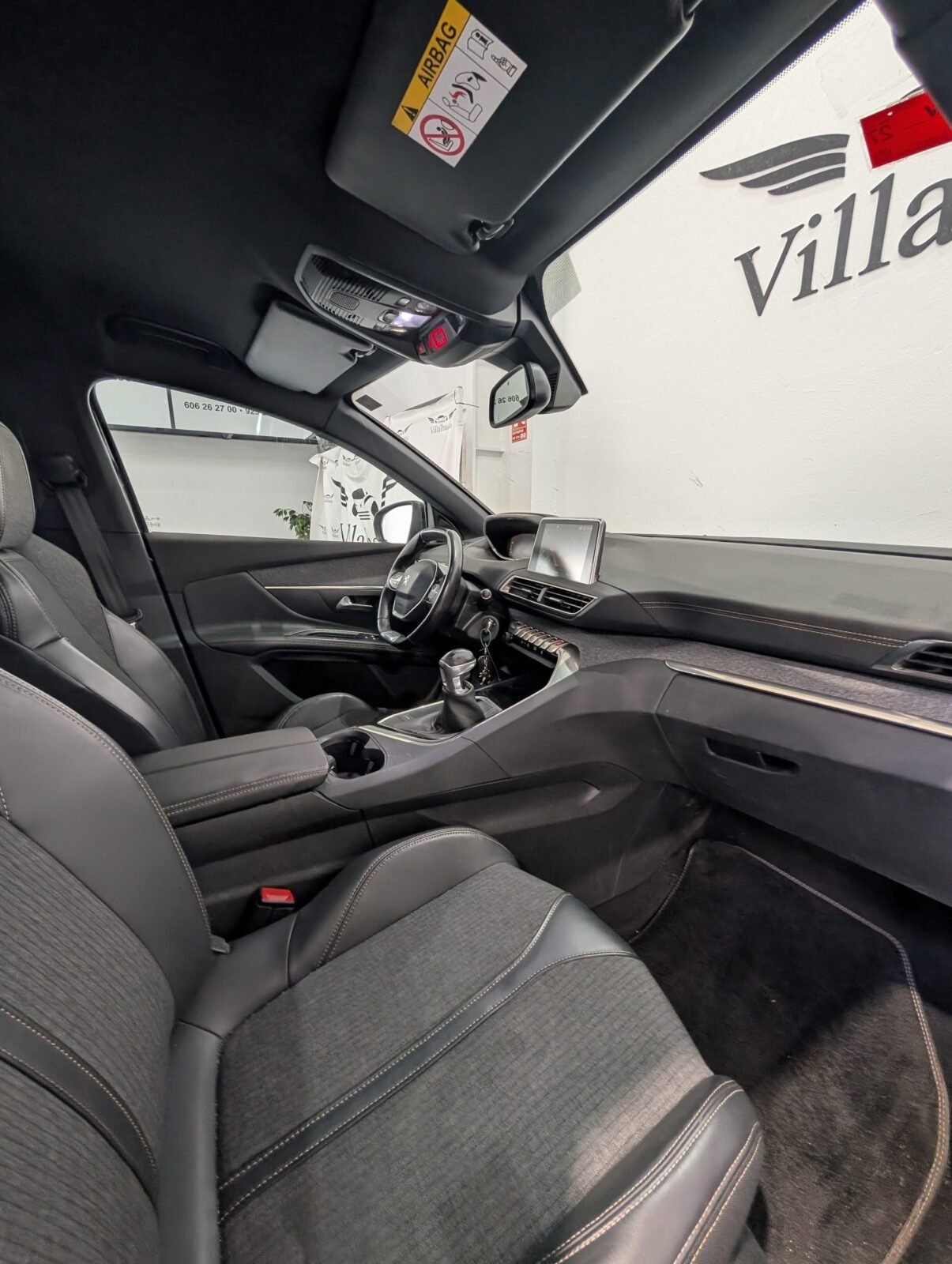 PEUGEOT 5008 GTLine 2.0L BlueHDi
