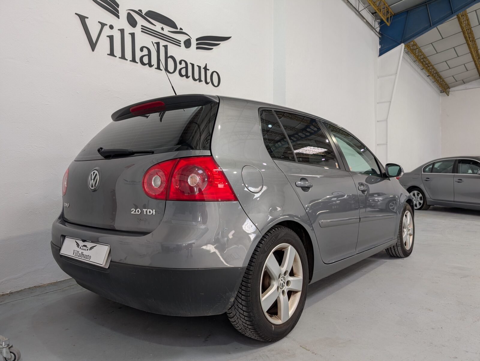 VOLKSWAGEN GOLF 2.0 TDI