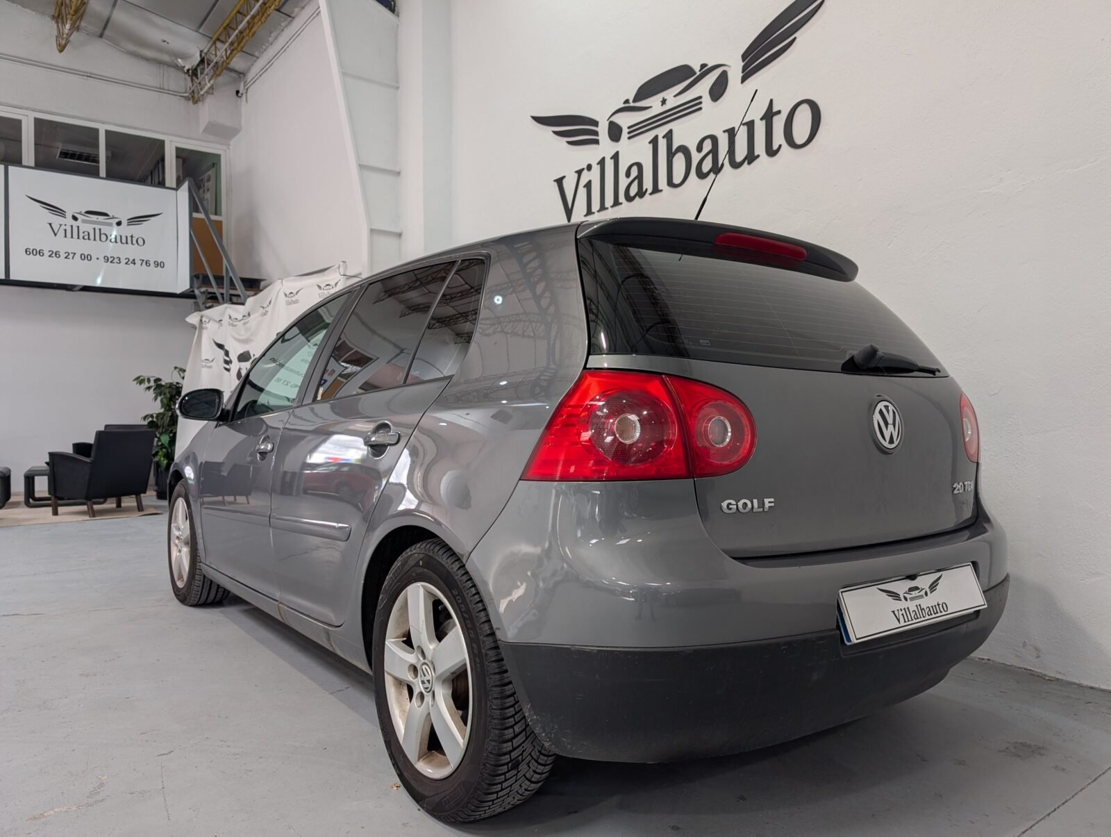VOLKSWAGEN GOLF 2.0 TDI