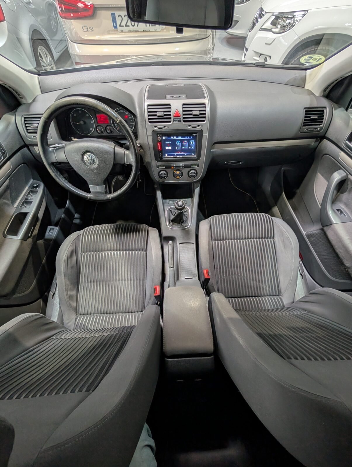 VOLKSWAGEN GOLF 2.0 TDI