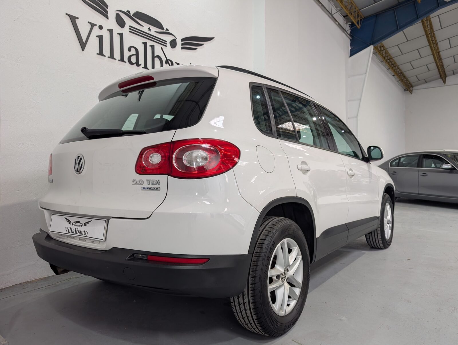 VOLKSWAGEN Tiguan 2.0TDI 140CV BlueMotion