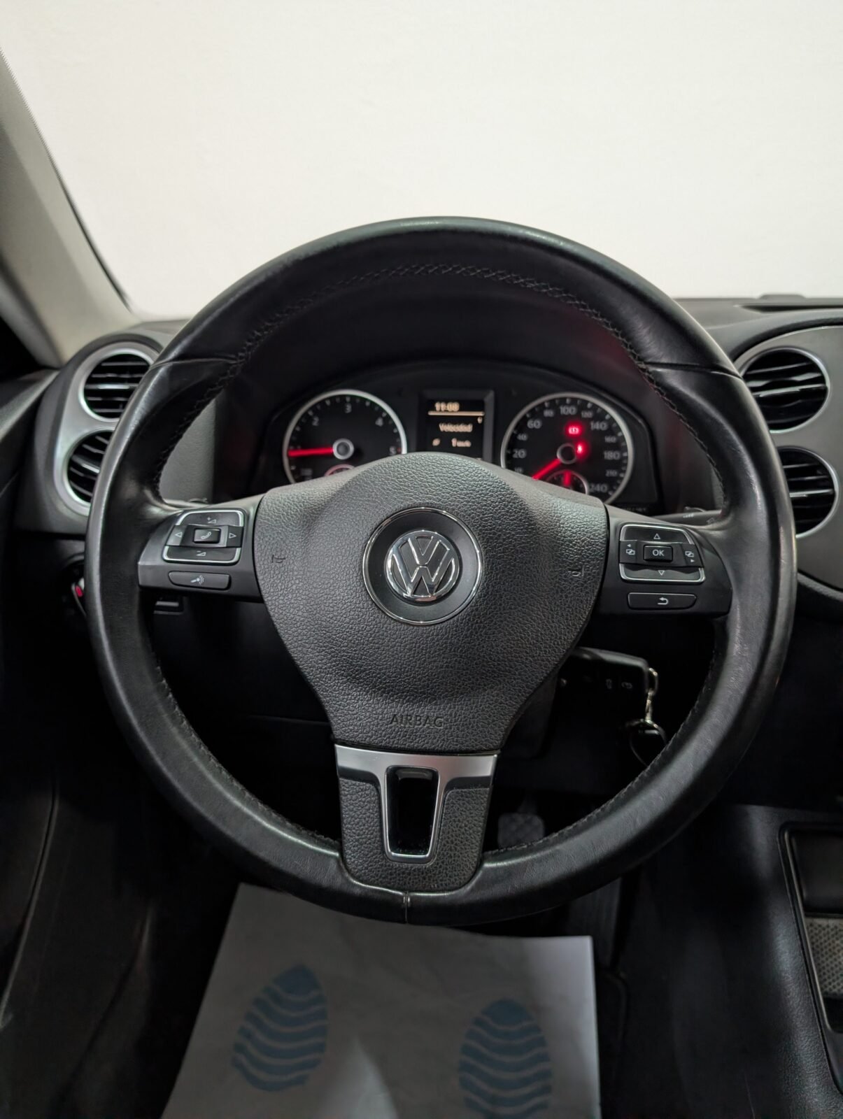 VOLKSWAGEN Tiguan 2.0TDI 140CV BlueMotion