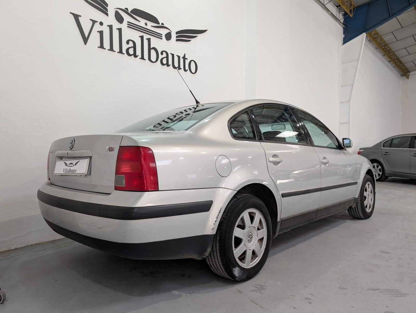 VOLKSWAGEN Passat 1.9 TDI