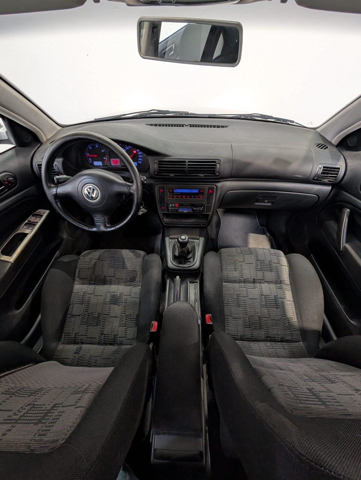 VOLKSWAGEN Passat 1.9 TDI