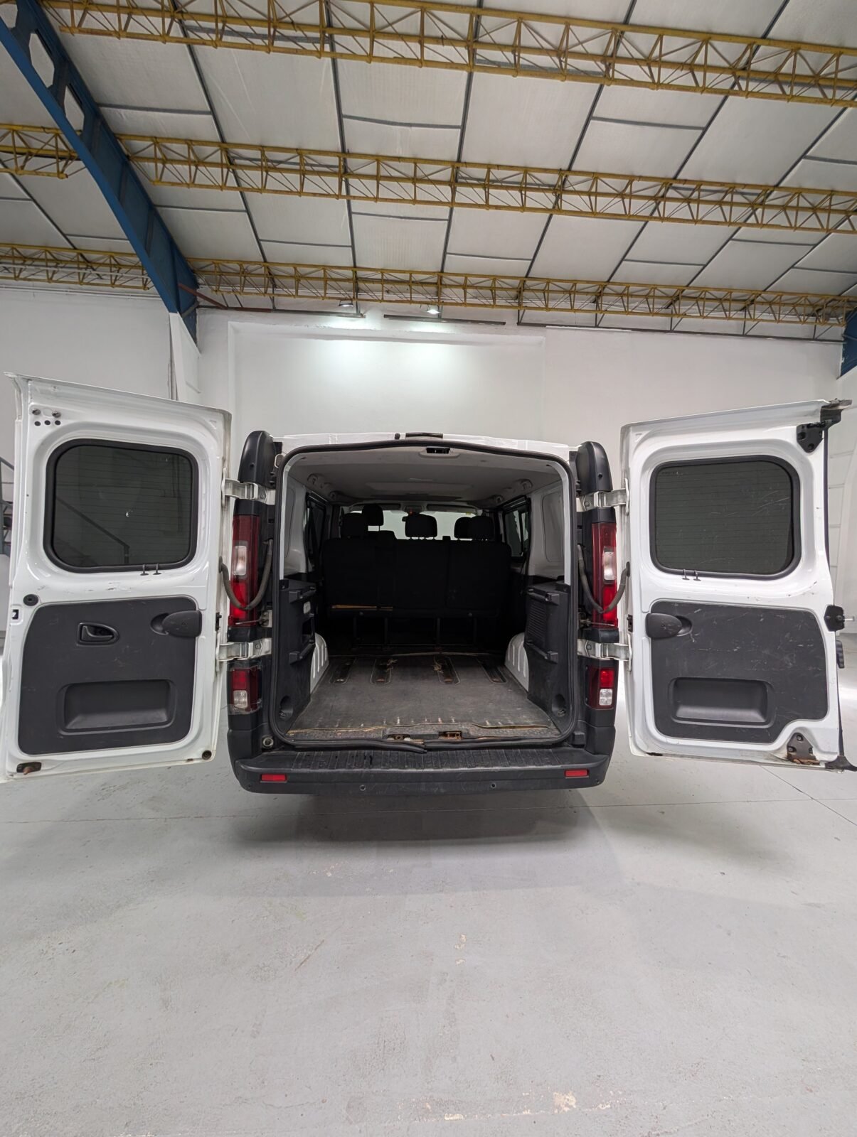 RENAULT Trafic