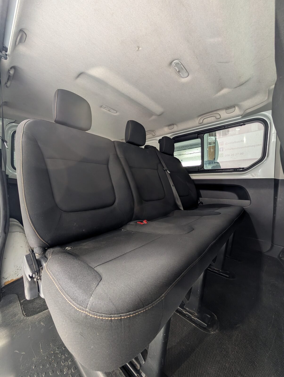 RENAULT Trafic
