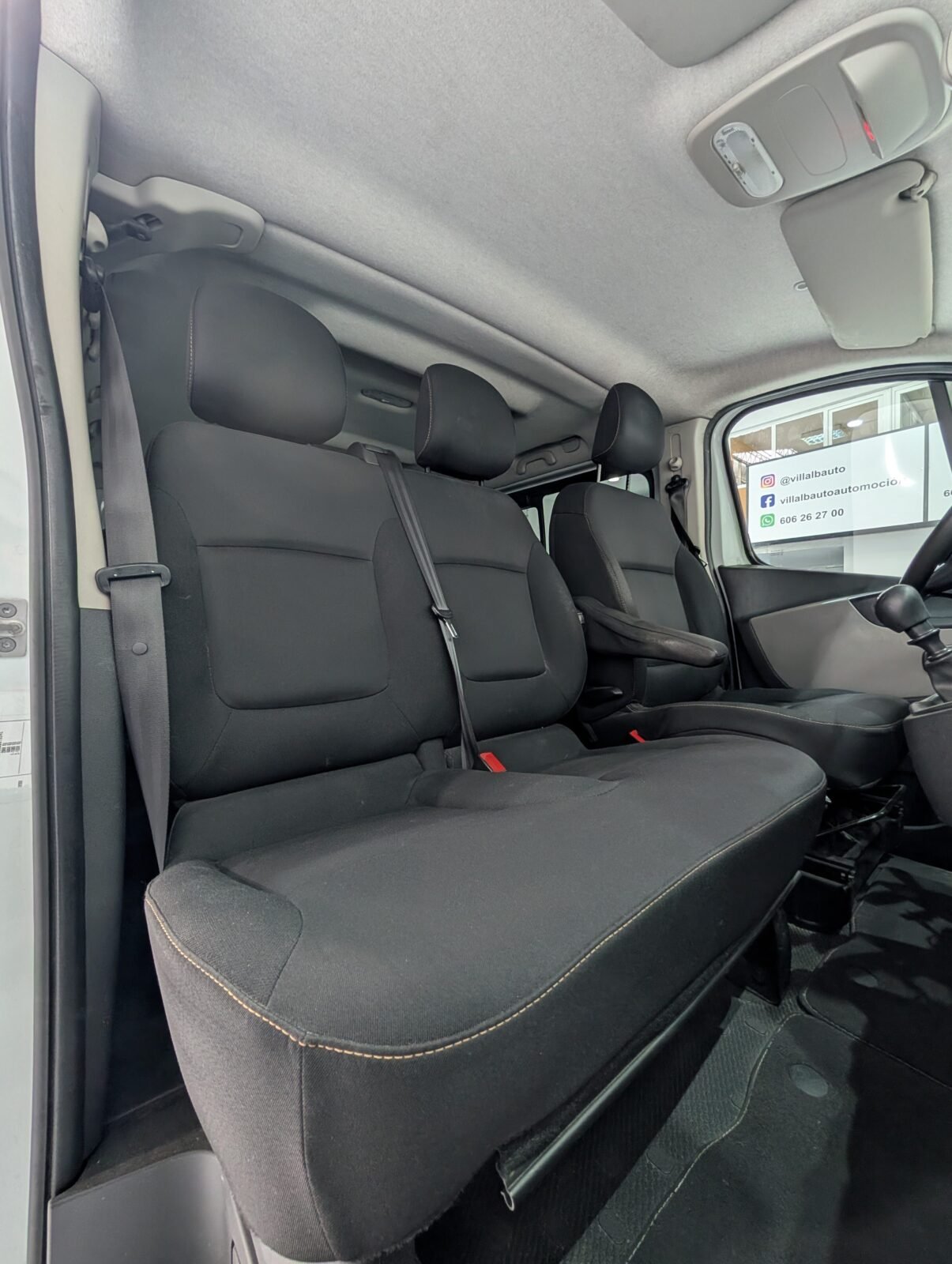 RENAULT Trafic