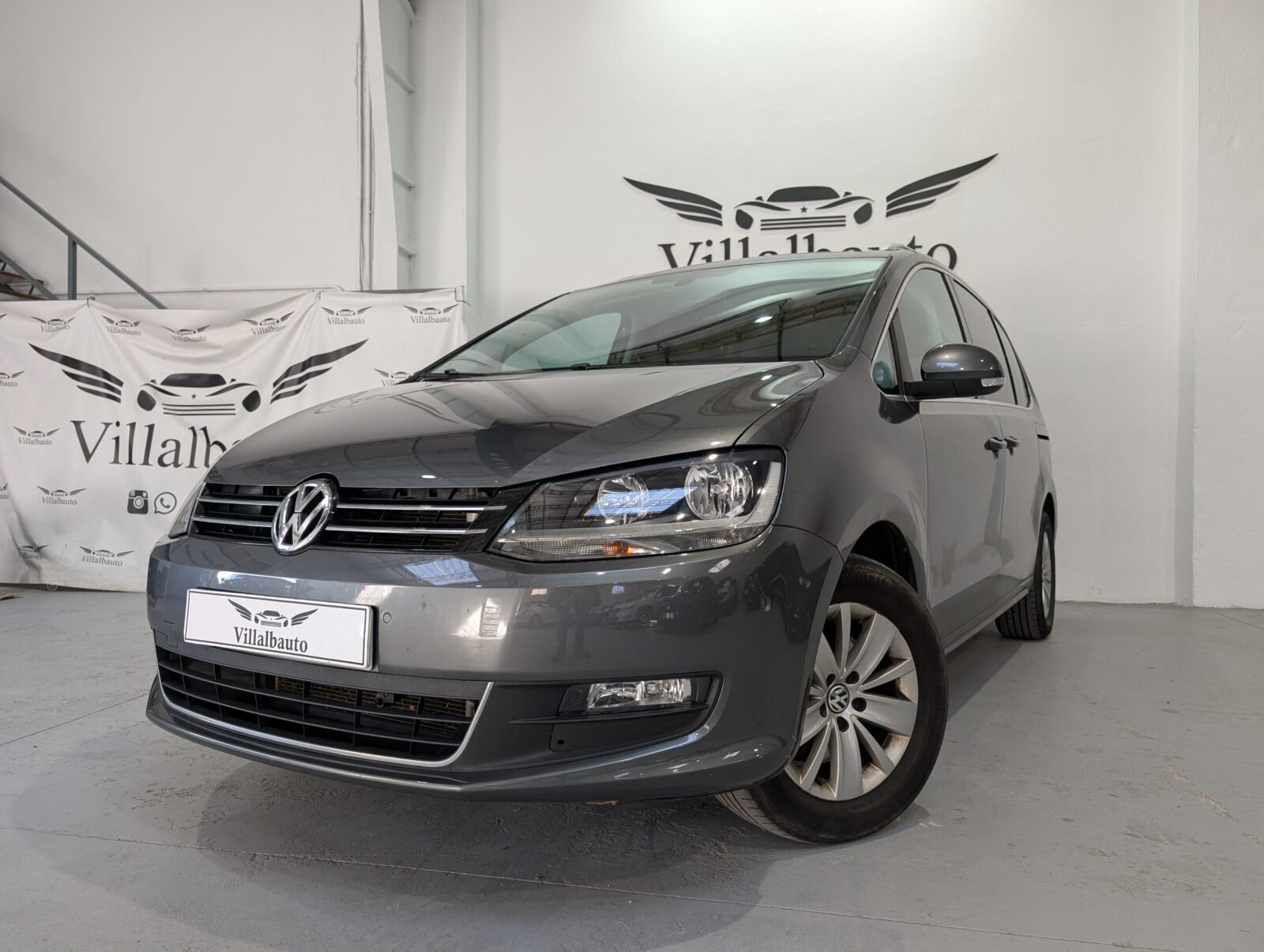 VOLKSWAGEN SHARAN