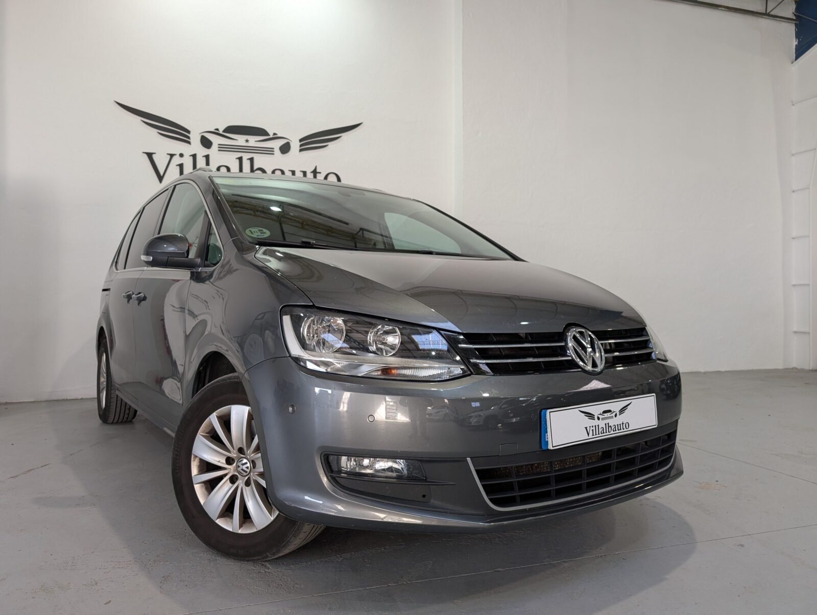 VOLKSWAGEN SHARAN
