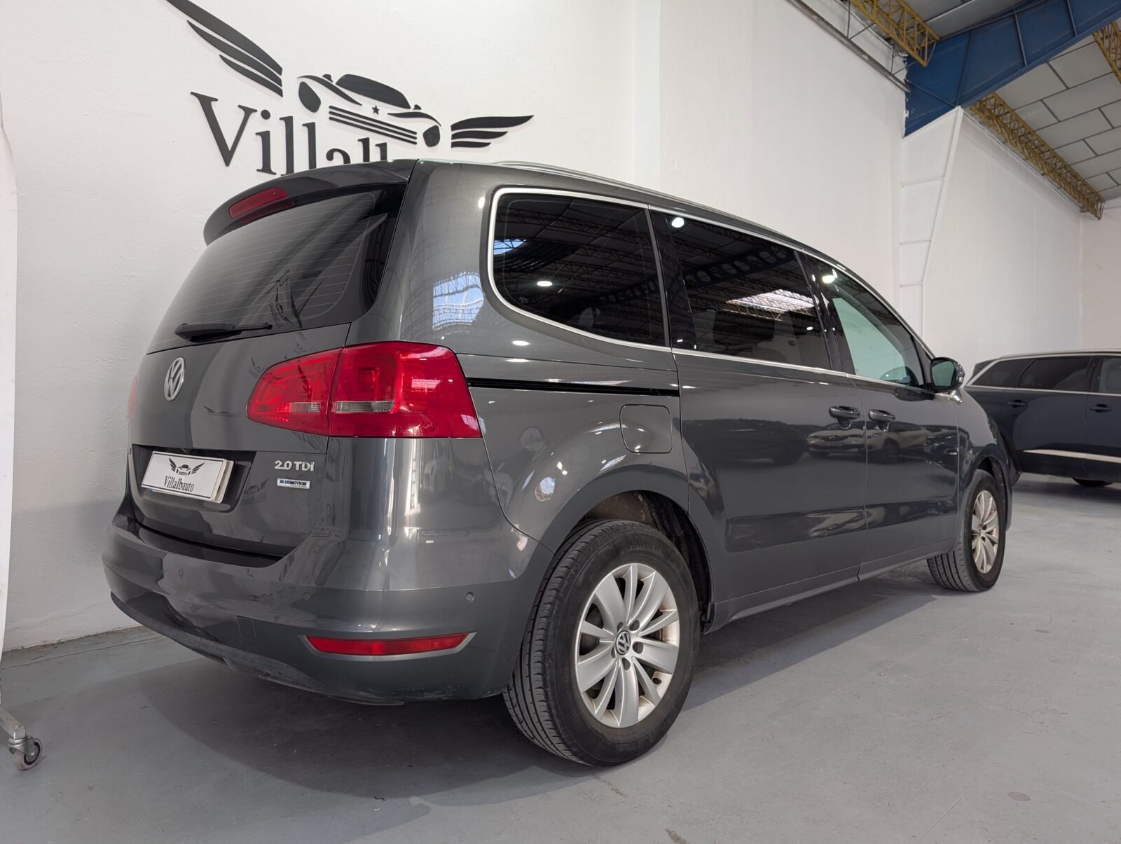VOLKSWAGEN SHARAN