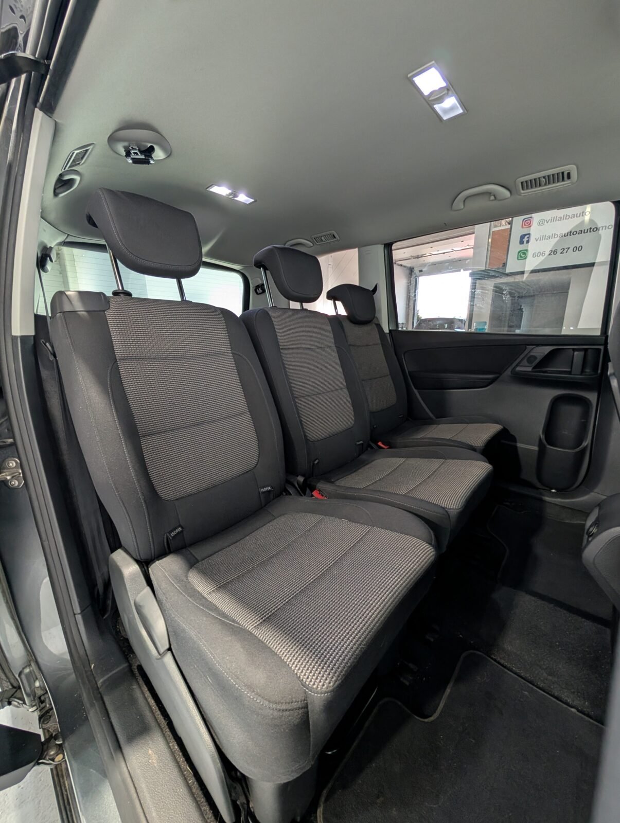 VOLKSWAGEN SHARAN