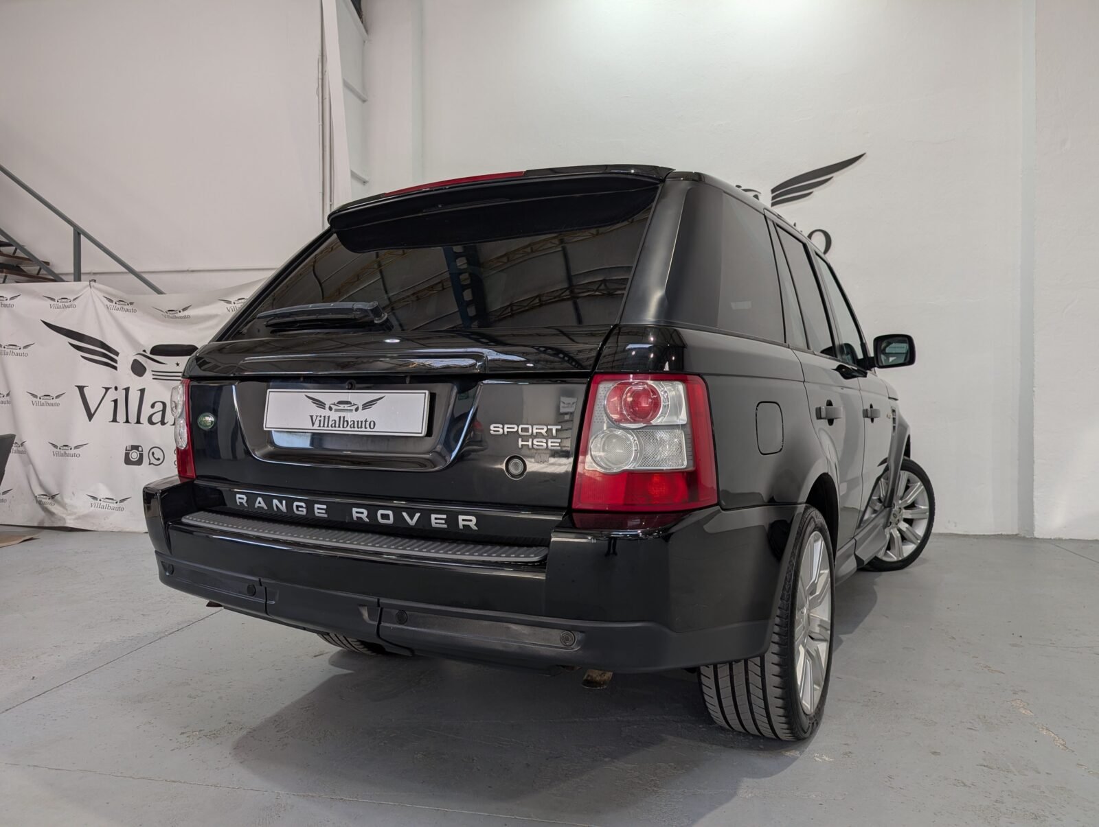 LAND-ROVER RANGE ROVER SPORT 2.7 TD HSE