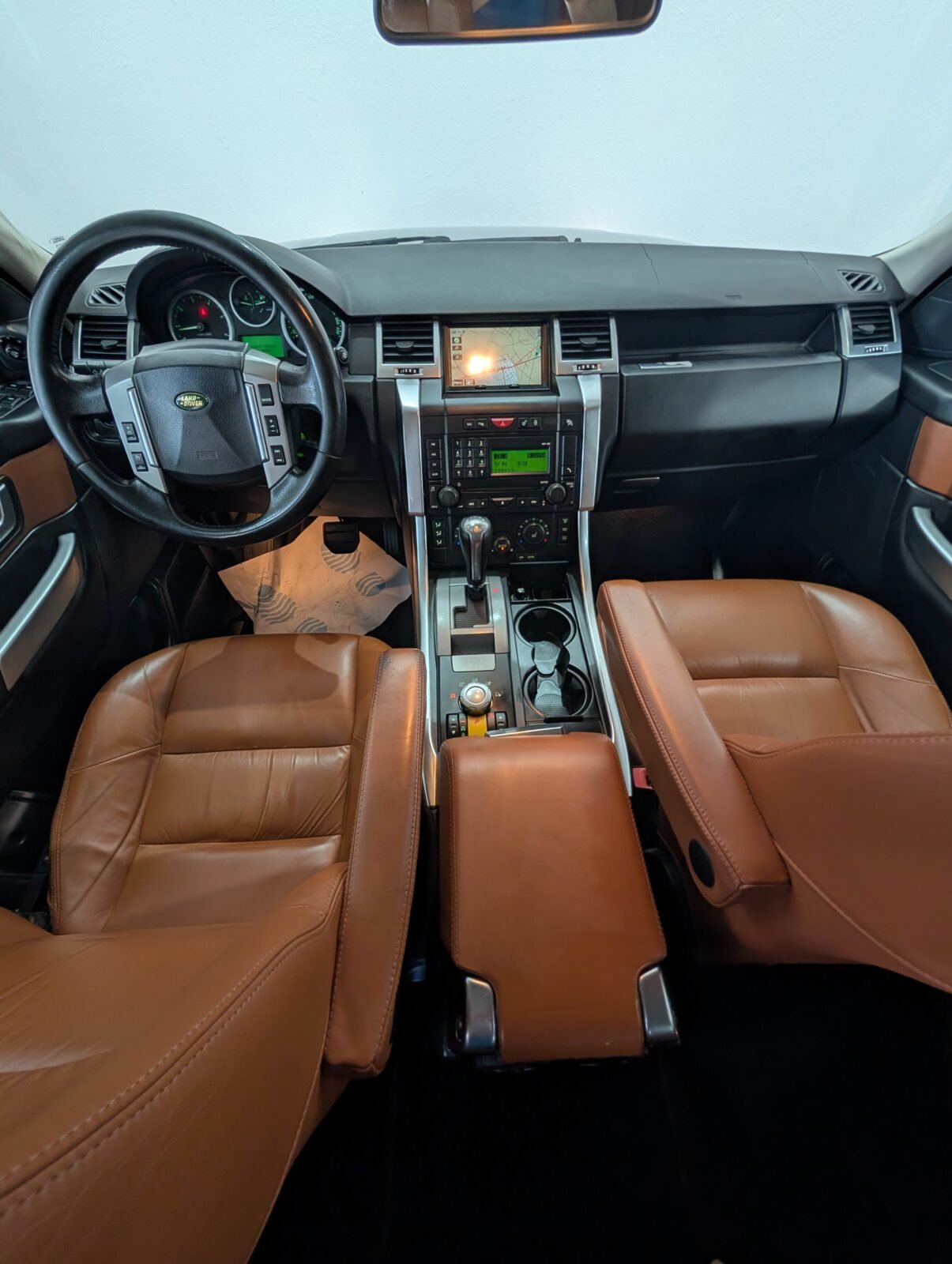 LAND-ROVER RANGE ROVER SPORT 2.7 TD HSE