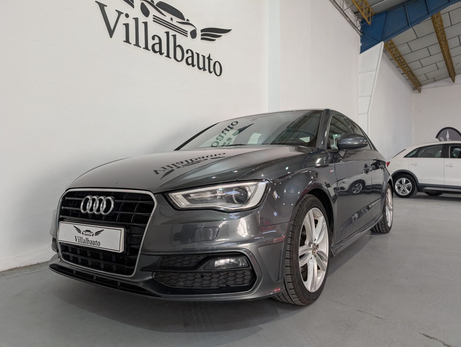 AUDI A3 1.6 TDI S Line 