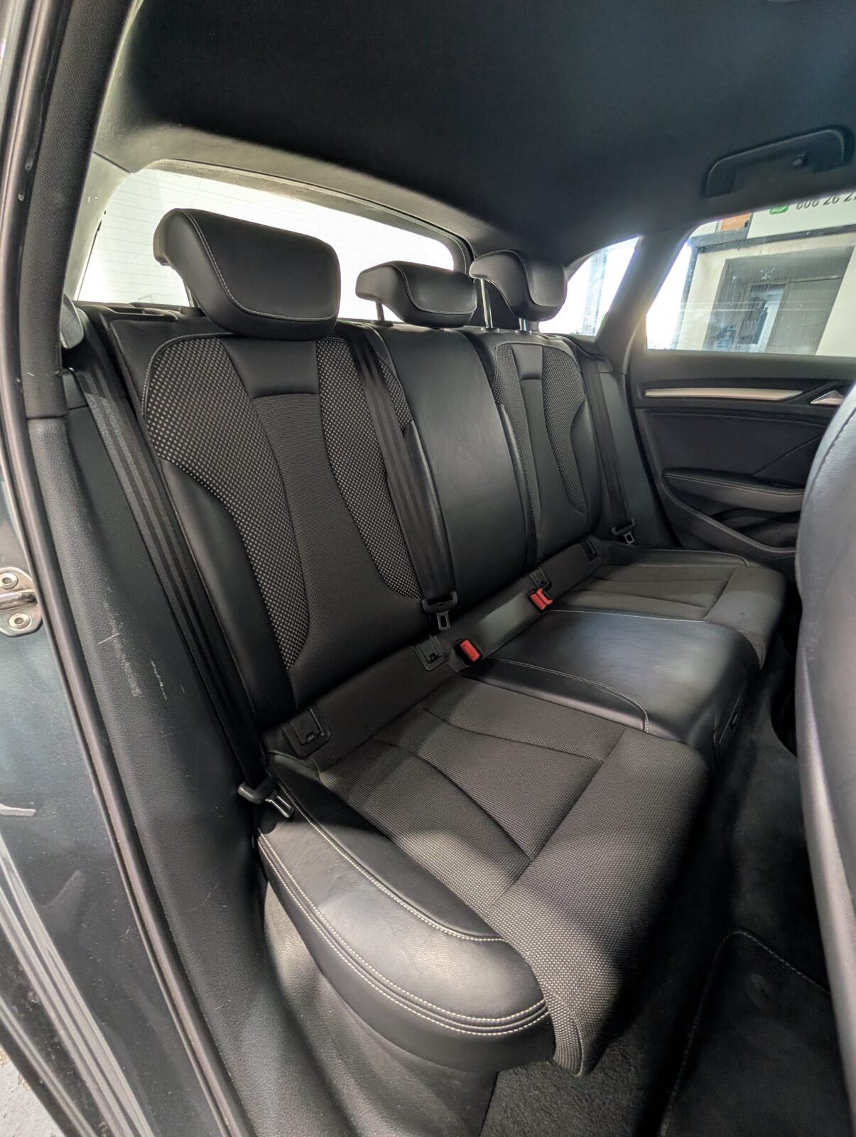 AUDI A3 1.6 TDI S Line 