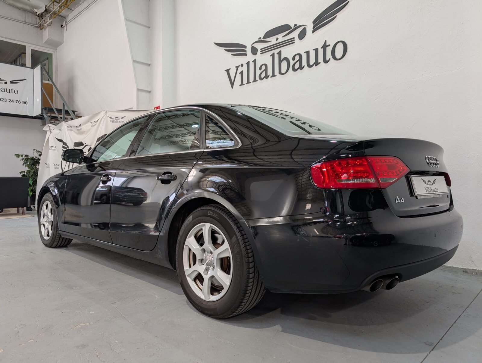AUDI A4 2.0 TDi