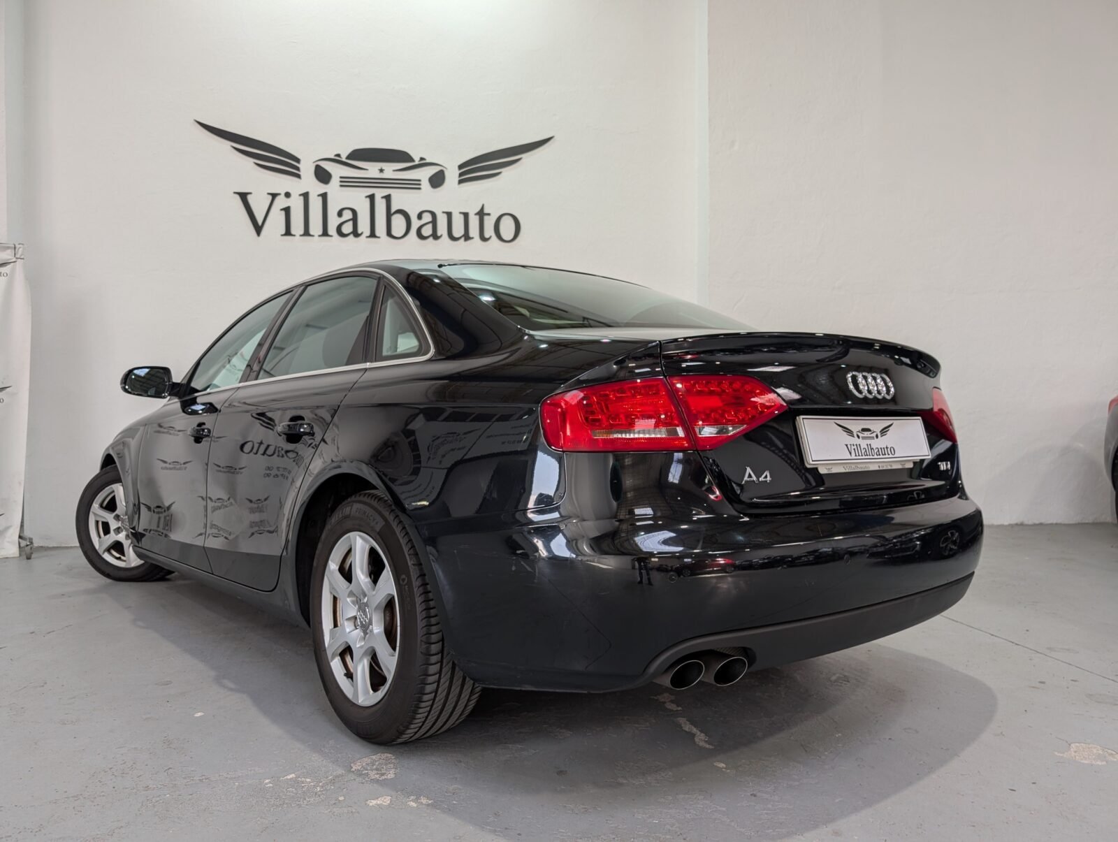 AUDI A4 2.0 TDi