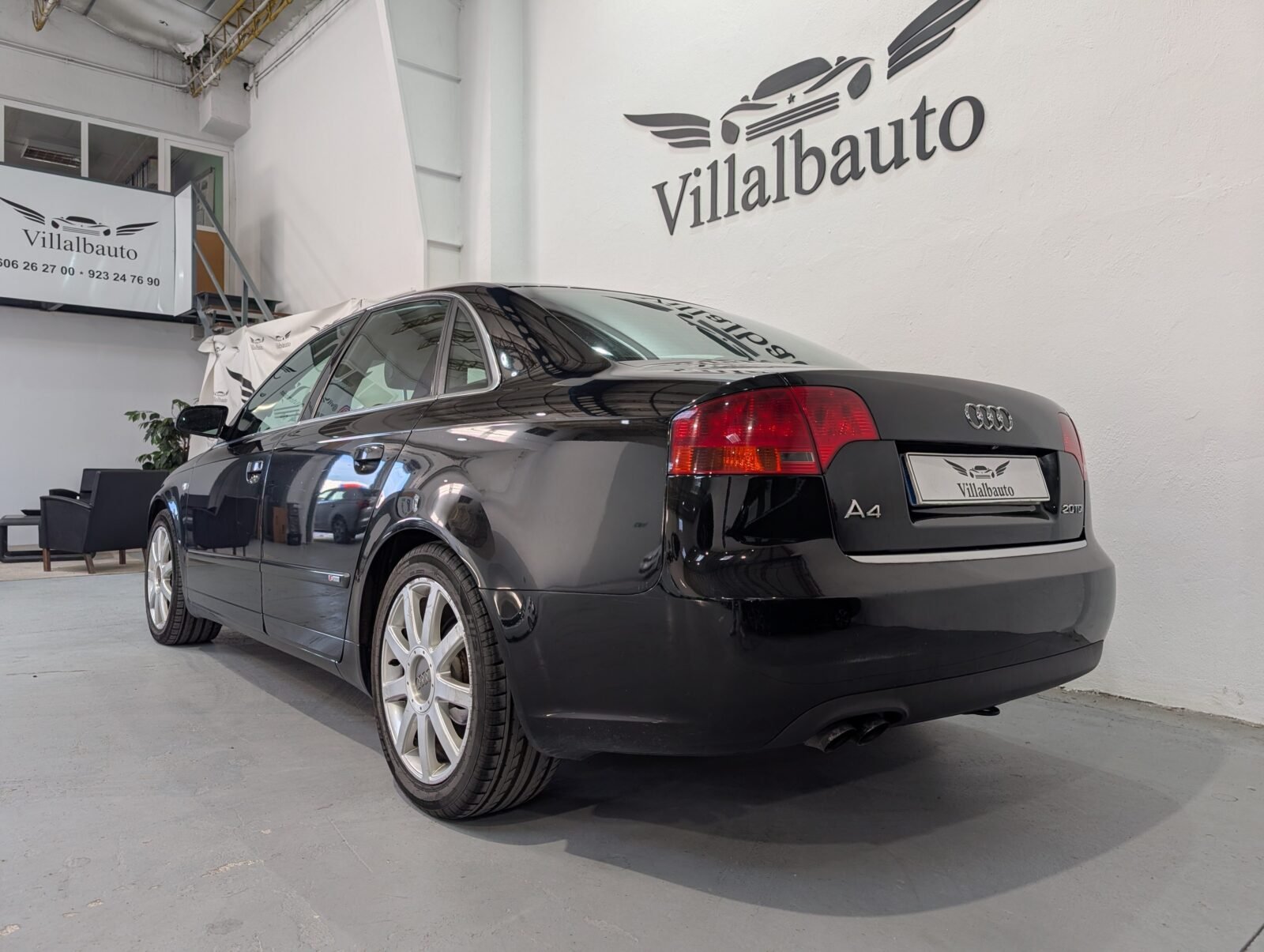 AUDI A4 2.0 TDI