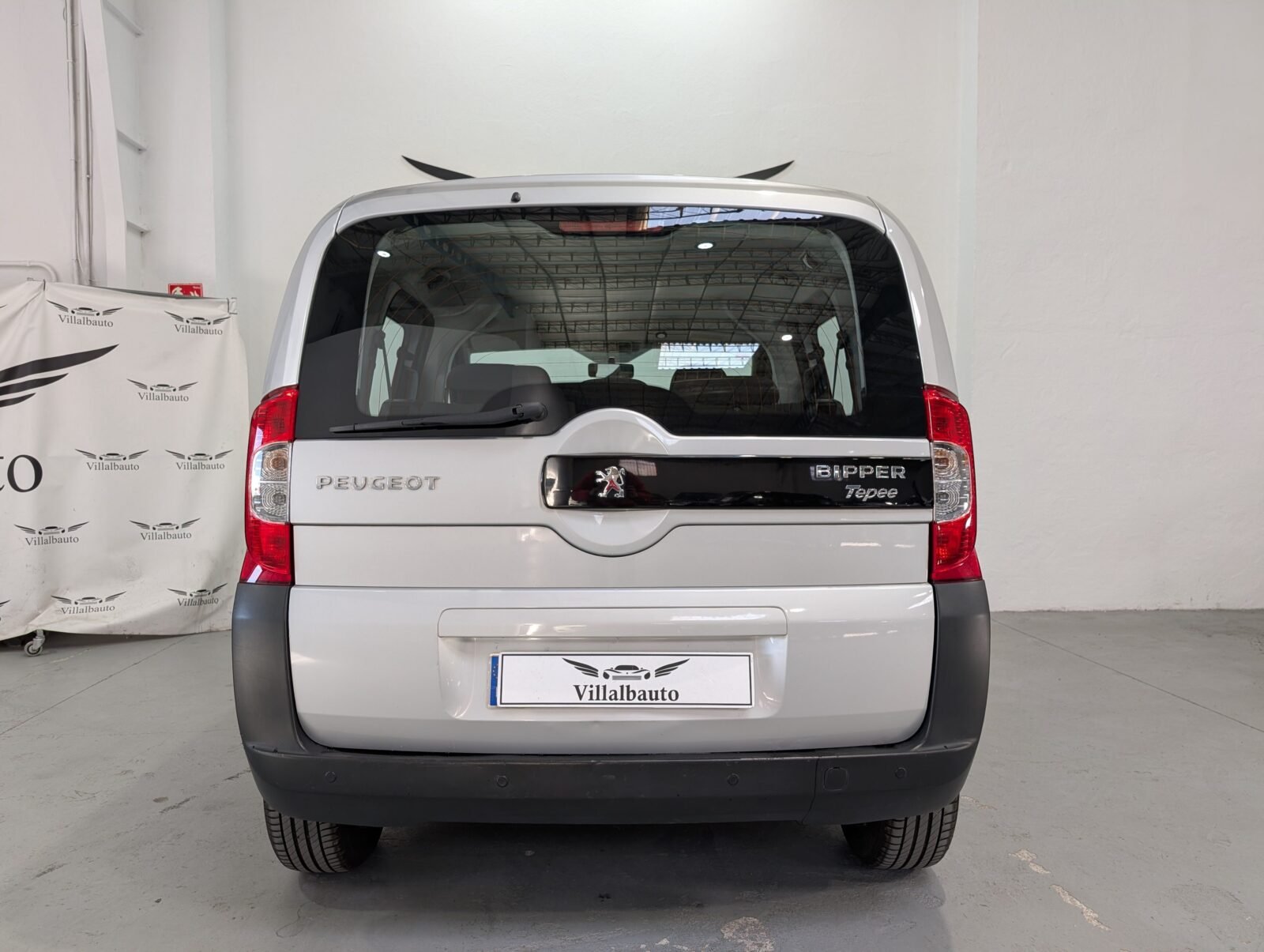 PEUGEOT Bipper Tepee 1.3HDI 75Cv Automática