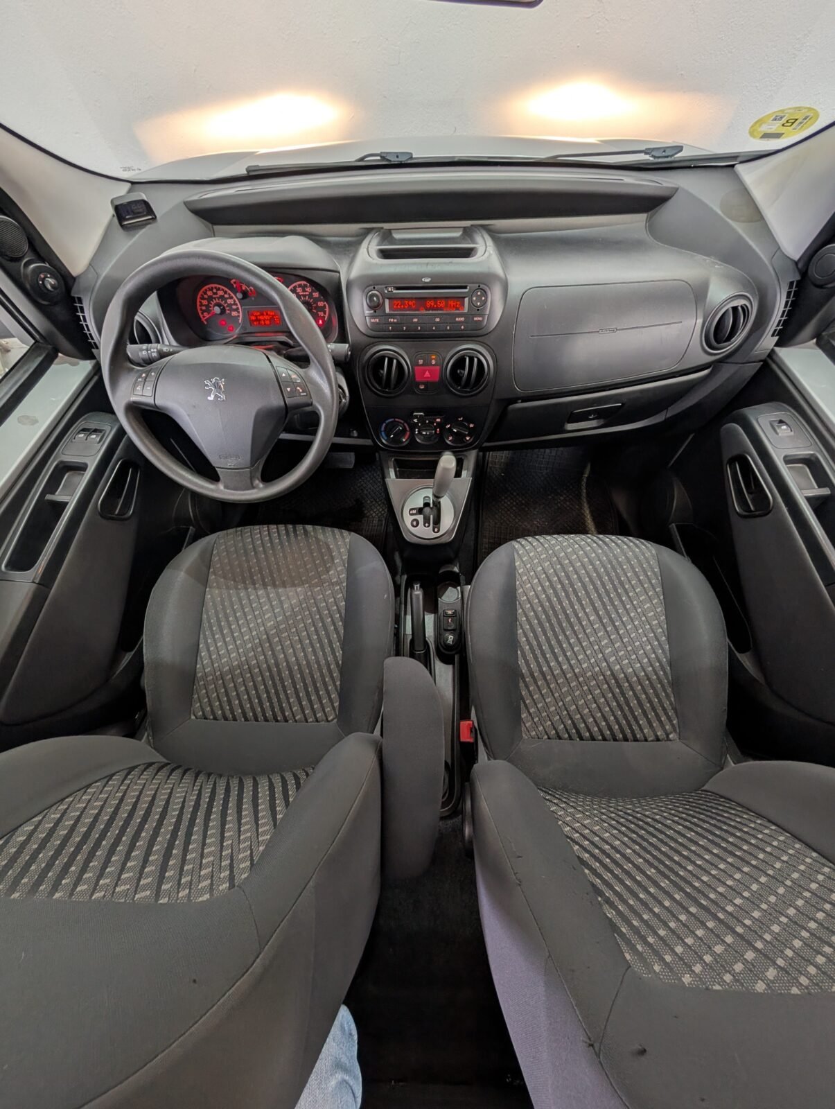 PEUGEOT Bipper Tepee 1.3HDI 75Cv Automática