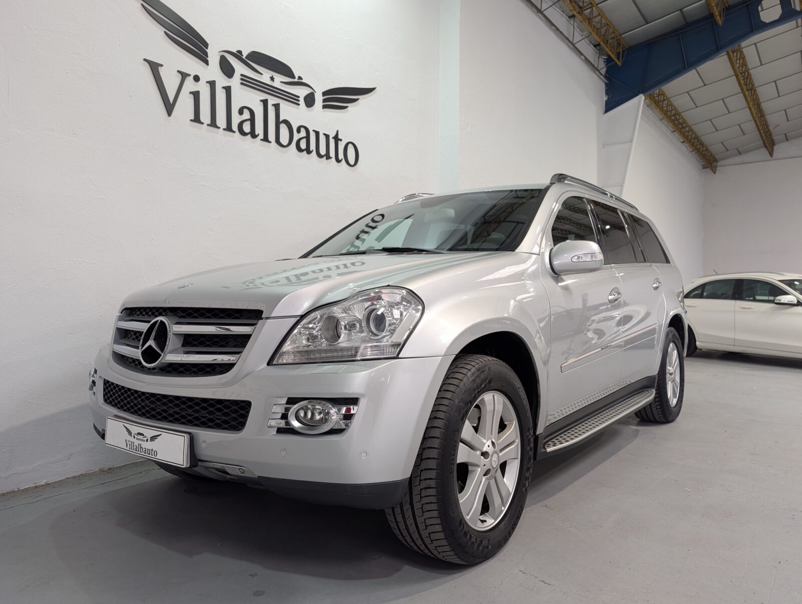 MERCEDES-BENZ GL 320 CDI