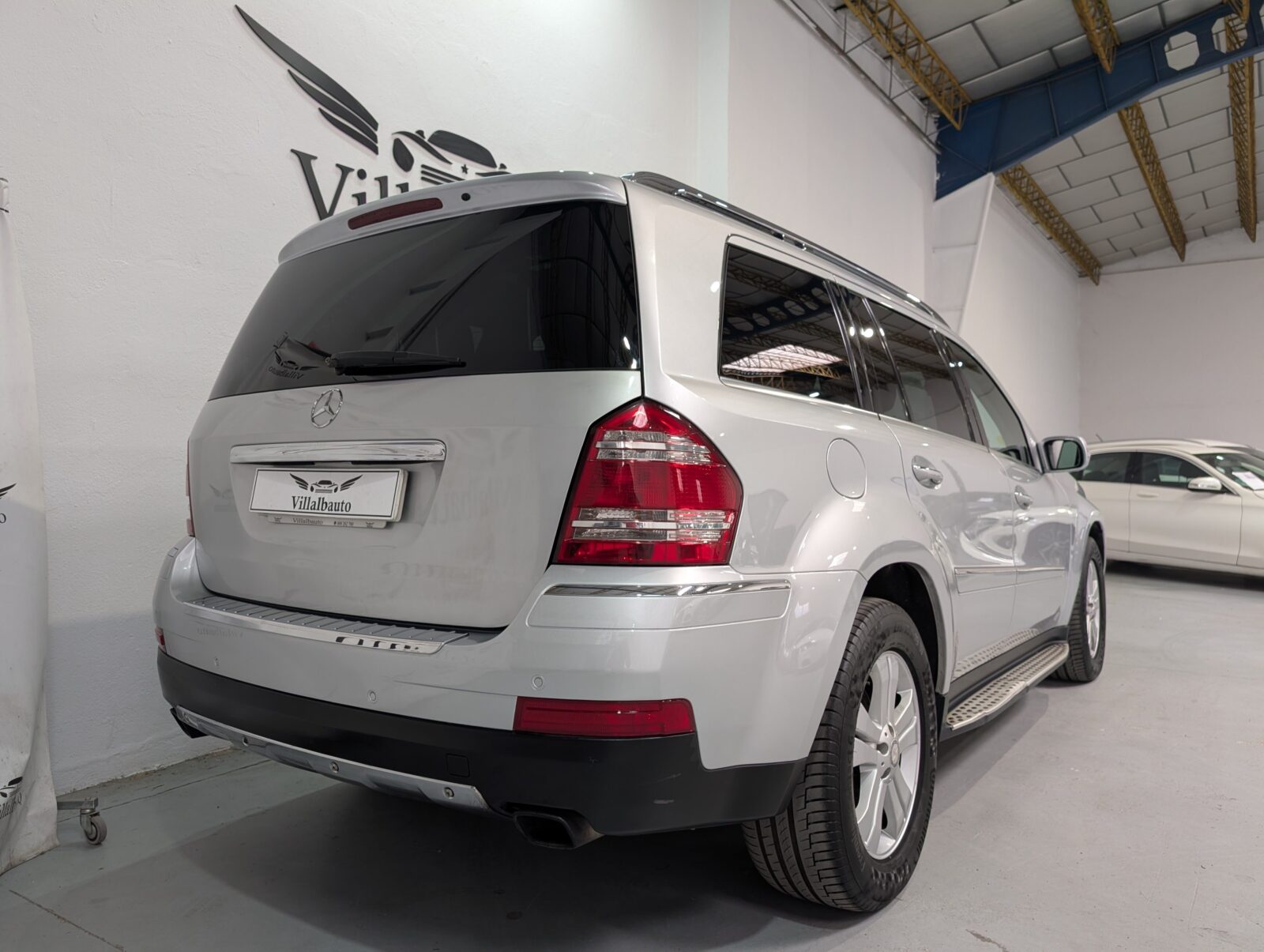 MERCEDES-BENZ GL 320 CDI