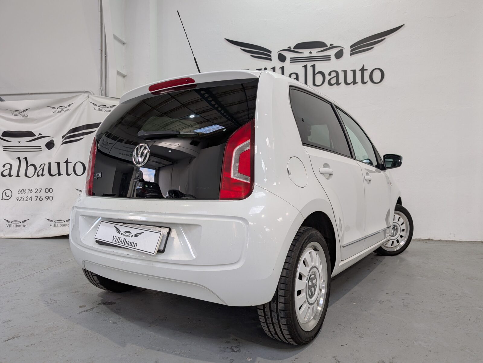 VOLKSWAGEN UP!