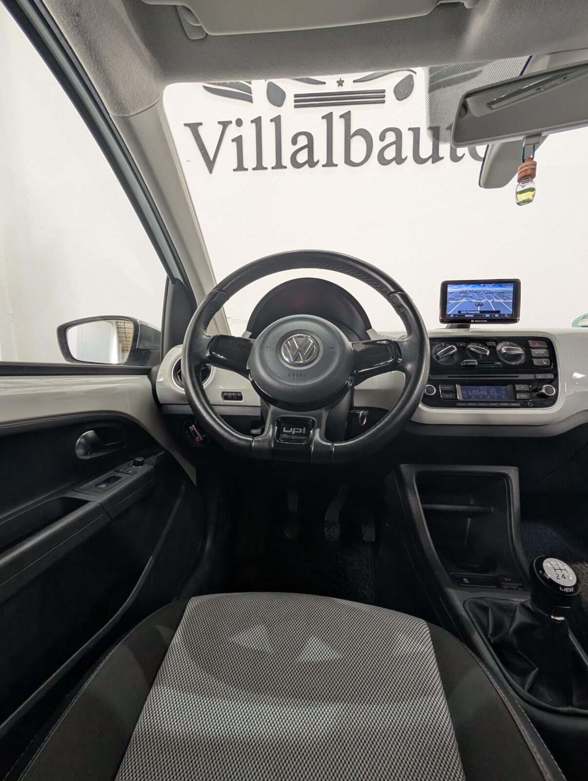 VOLKSWAGEN UP!