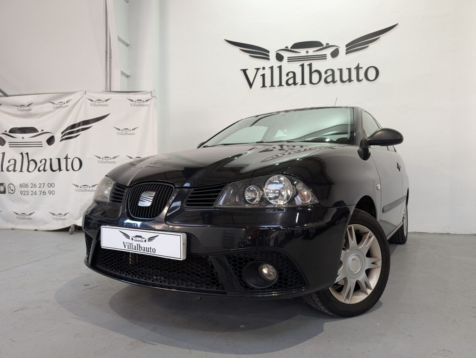 SEAT IBIZA