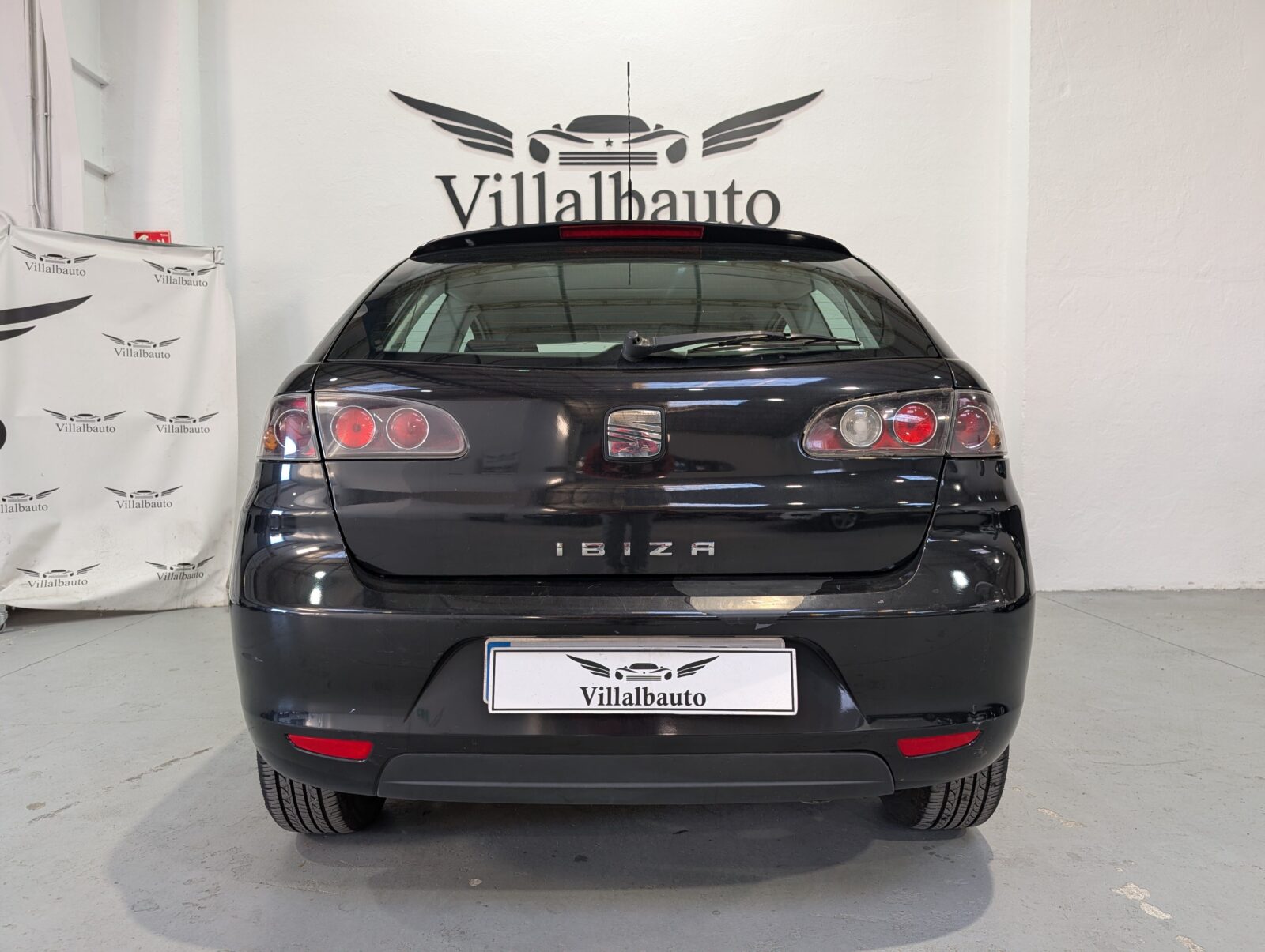 SEAT IBIZA
